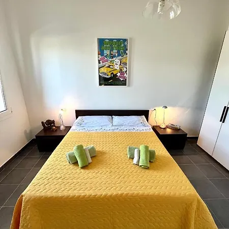 Vivere A 5 Minuti Dalle Spiagge Di San Pietro Apartment